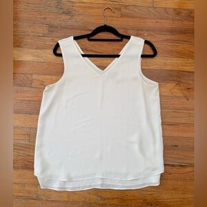 Ann Taylor Cream V-Neck Sleeveless Top